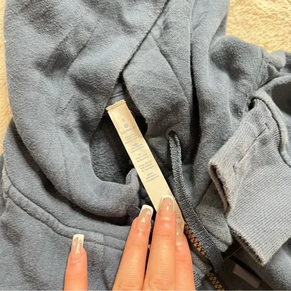 Blue Lululemon Jacket - Picture 3 of 3